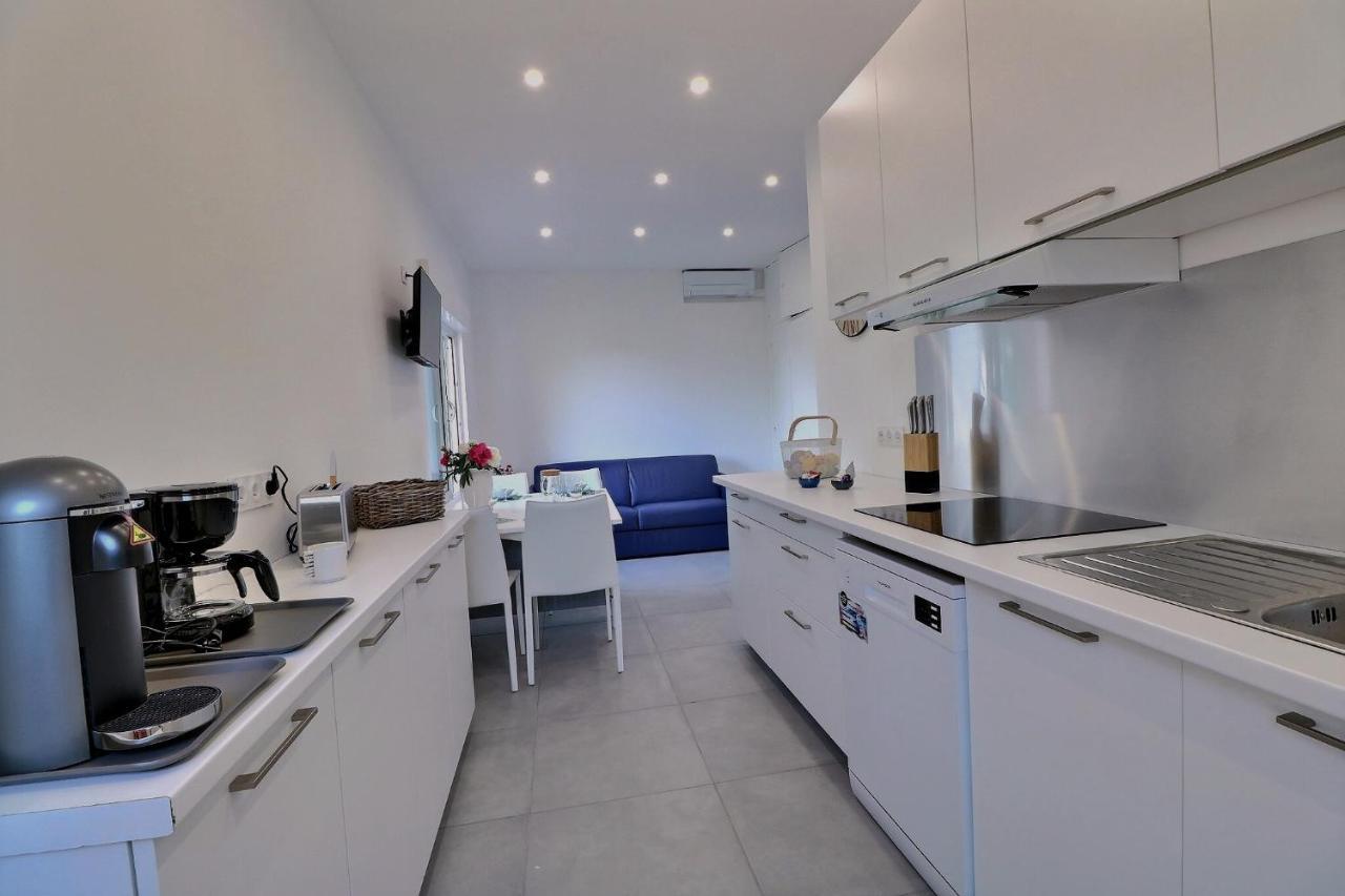Des Fontenelles Apartment *